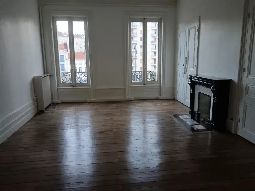 Location Saint-Étienne Appartement 66d85413e783