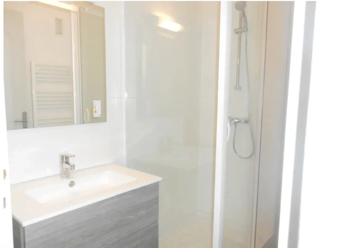 Location Grenoble Appartement 66d9dab2865c