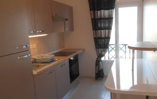 Location Houilles Appartement 66e04d53707f