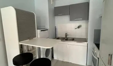 Location Courbevoie Appartement 66e2ca86bd1e