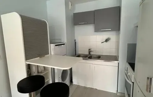 Location Courbevoie Appartement 66e2ca86bd1e