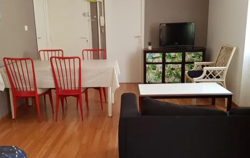 Location Toulon Appartement 66e9323e27de