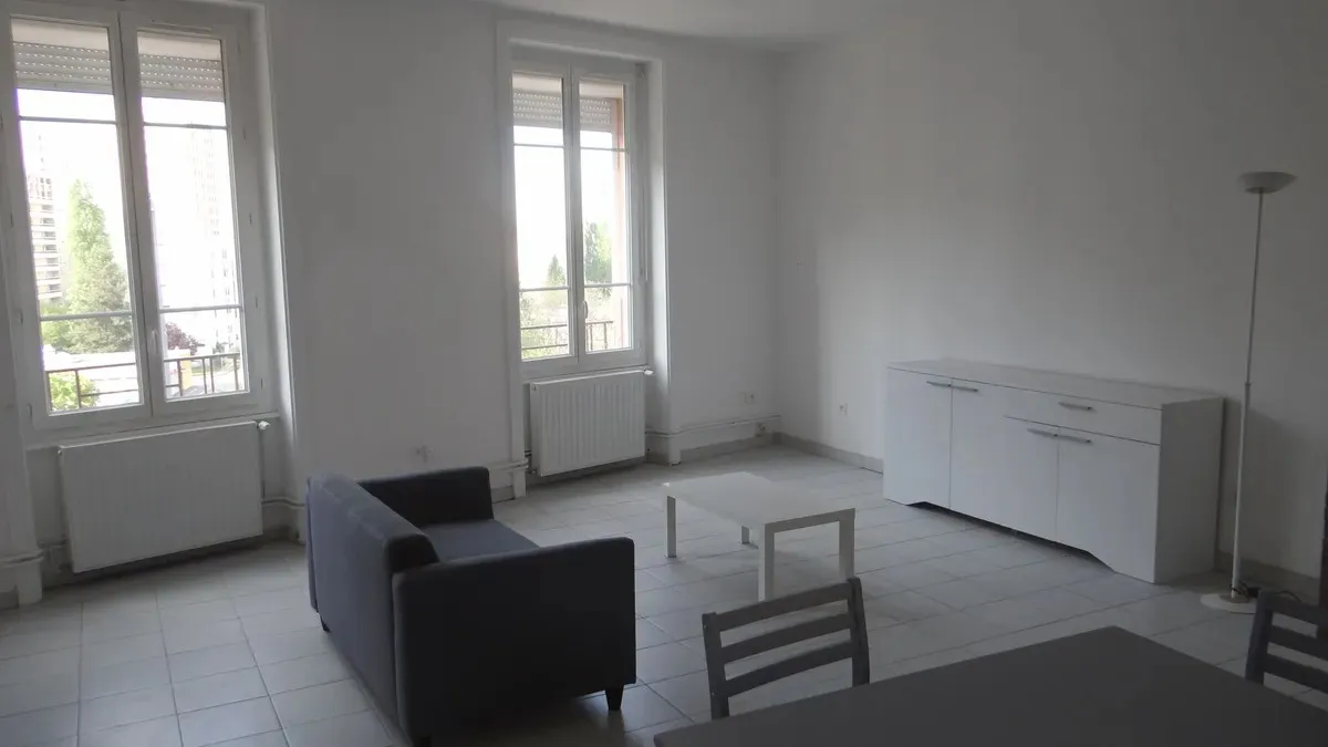 Location Villeurbanne Appartement 66e95d0ca35f