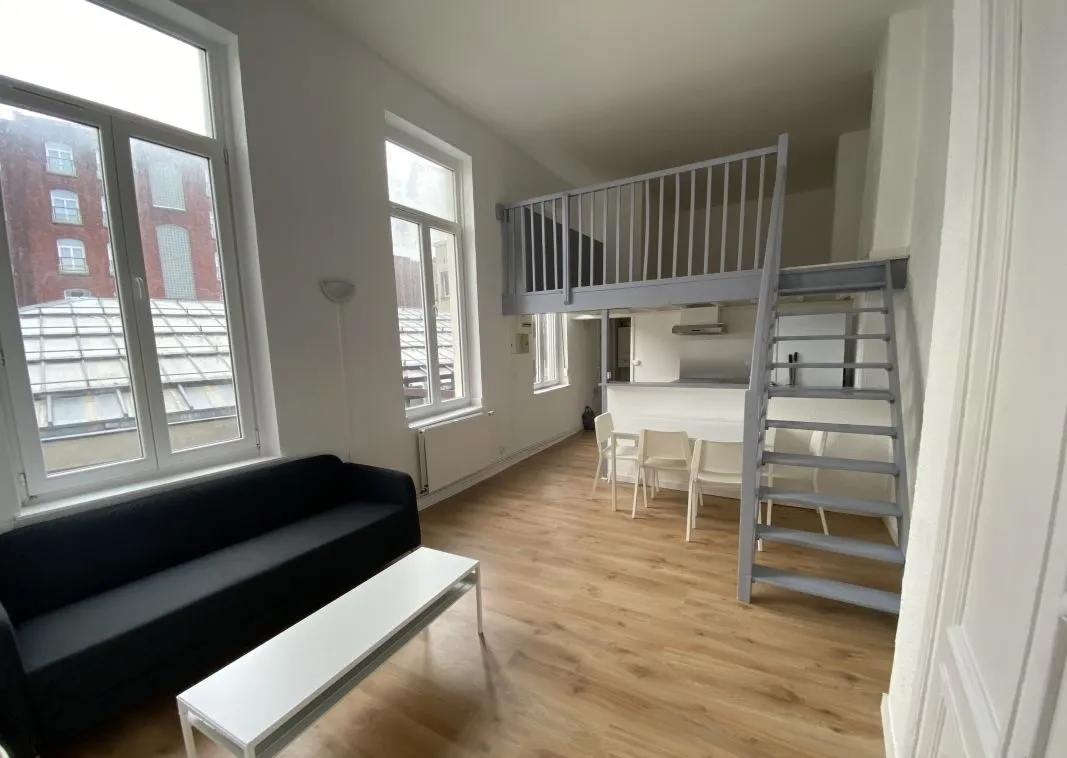 Location Ivry-sur-Seine Appartement 66ea0702efff