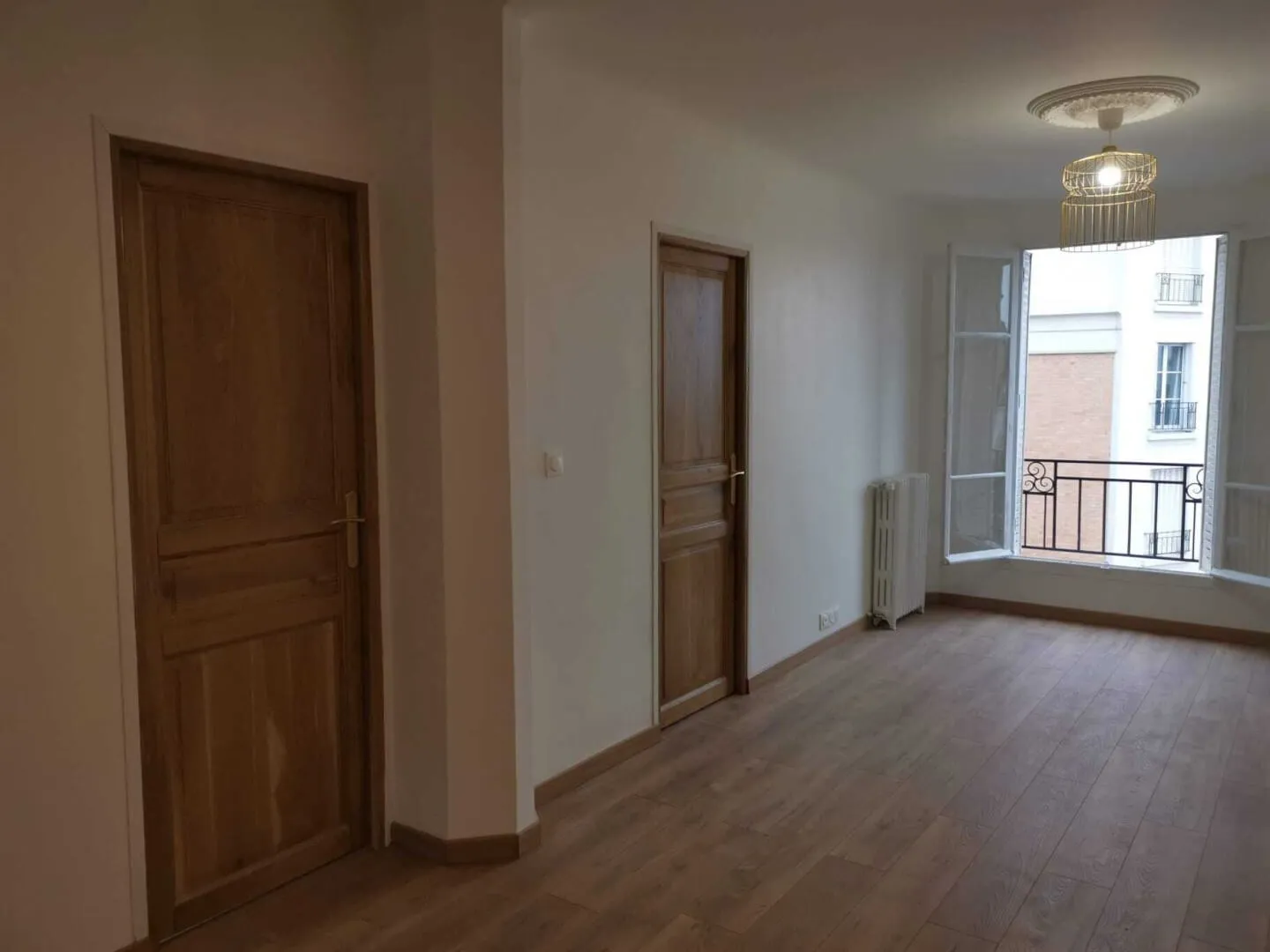 Location Courbevoie Appartement 66f13d7a4bd4