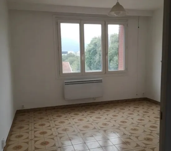 Location Grenoble Appartement 66f1417f39d5