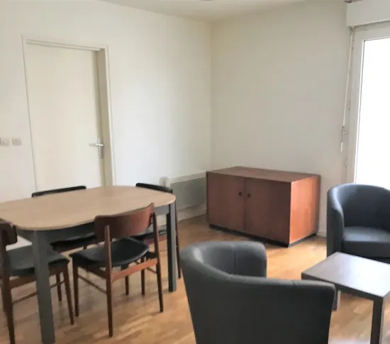 Location Courbevoie Appartement 66f17c663a23