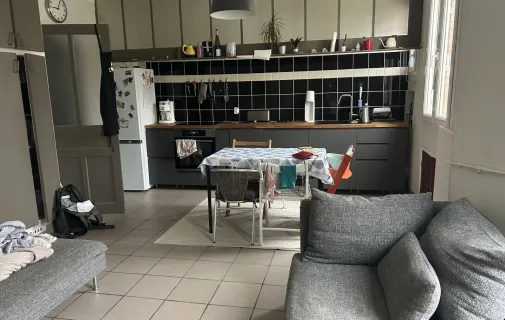 Location Courbevoie Appartement 66f268917dc1