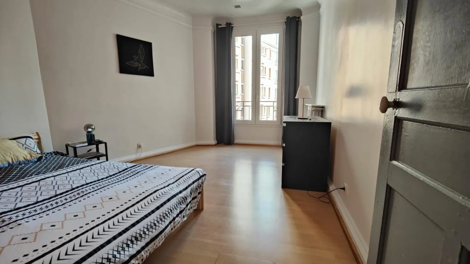 Location Courbevoie Appartement 66f268917dc1