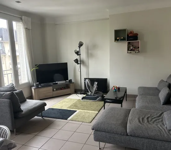 Location Courbevoie Appartement 66f268917dc1