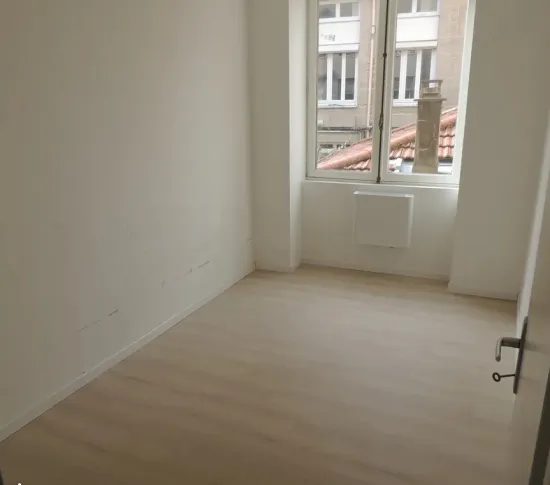 Location Saint-Étienne Appartement 66f28d6e9e54