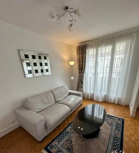 Location Paris Appartement 66f2bf3f6b12