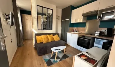 Location Toulon Appartement 66f55be13831