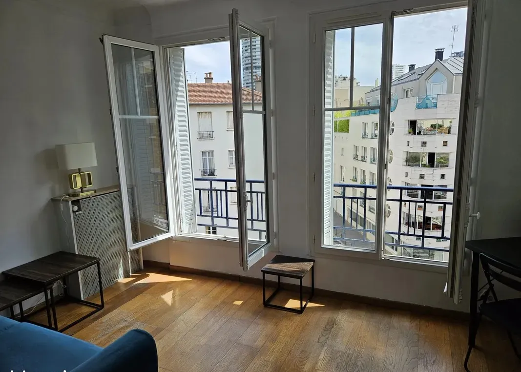 Location Paris Appartement 66fbf0d1374d