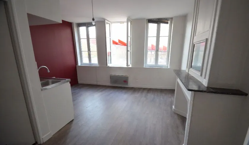 Location Nantes Appartement 67010ca51867