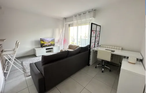 Location Toulon Appartement 670922a1b807