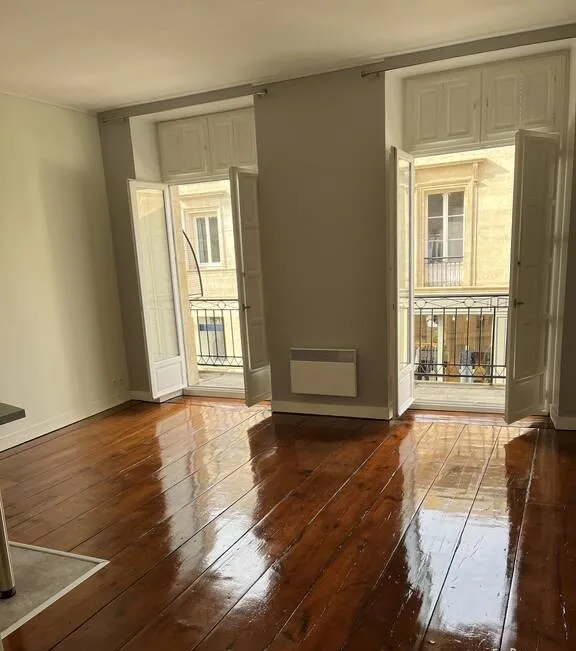 Location Bordeaux Appartement 670f77f45188