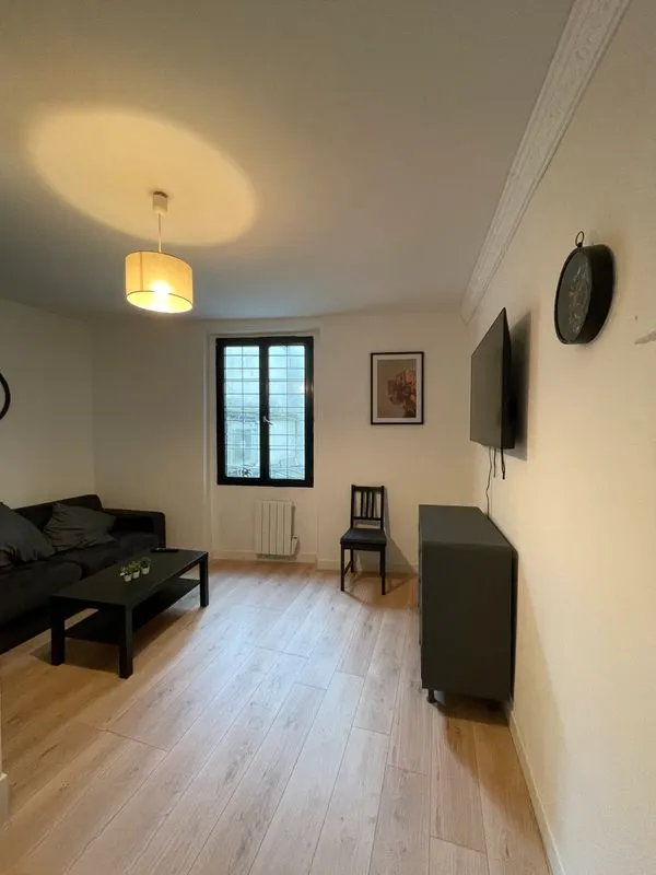 Location Paris Appartement 670f92649d52