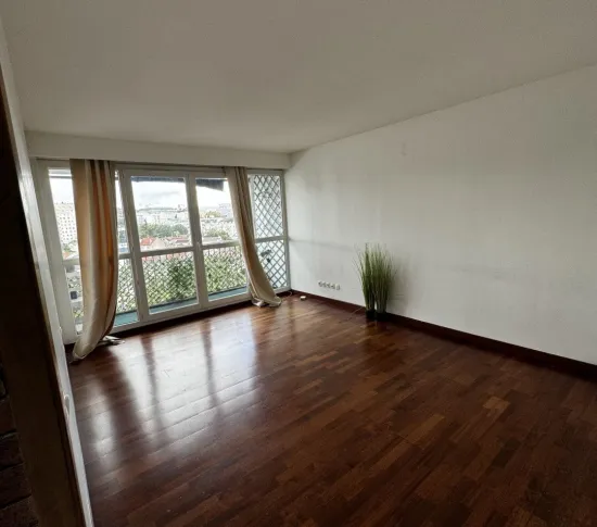 Location Villejuif Appartement 670fc0991116