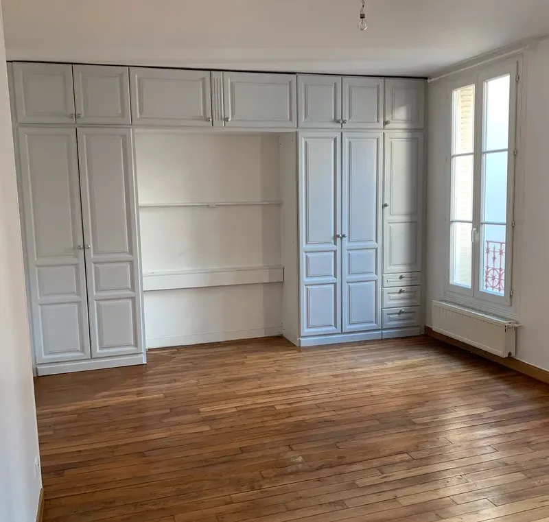 Location Paris Appartement 6711097f6ea8