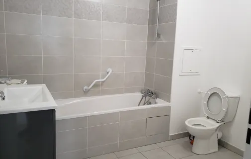 Location Asnières-sur-Seine Appartement 67195c821e92