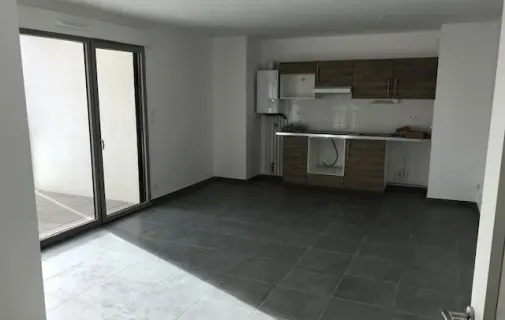 Location Tours Appartement 671a2c0db069