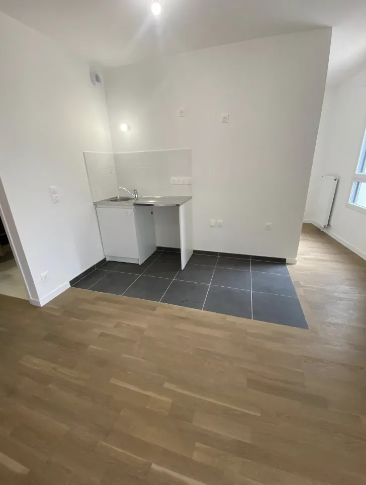 Location Romainville Appartement 672b56f23878