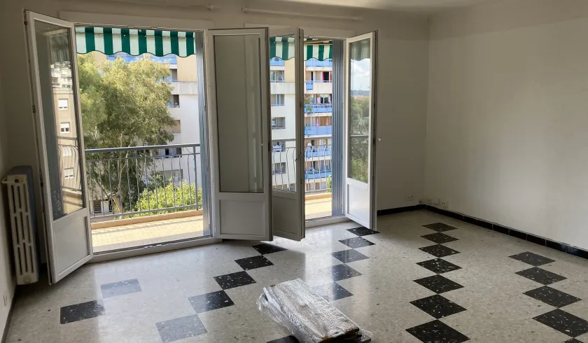 Location Toulon Appartement 67325a2e1faa