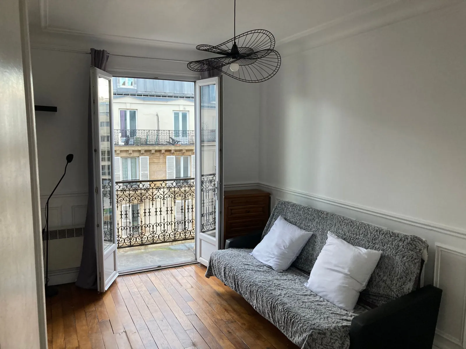 Location Paris Appartement 6733400d9a08