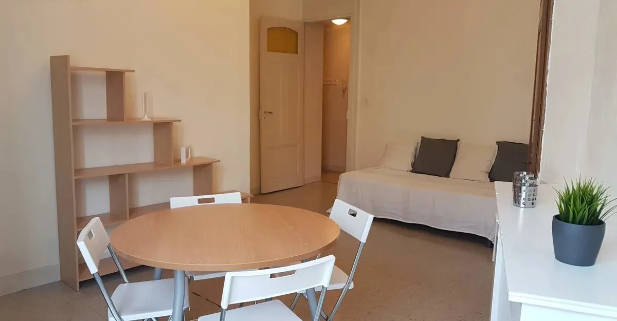 Location Saint-Étienne Appartement 673612ae1b10