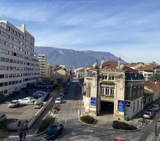 Location Grenoble Appartement 67376347b966