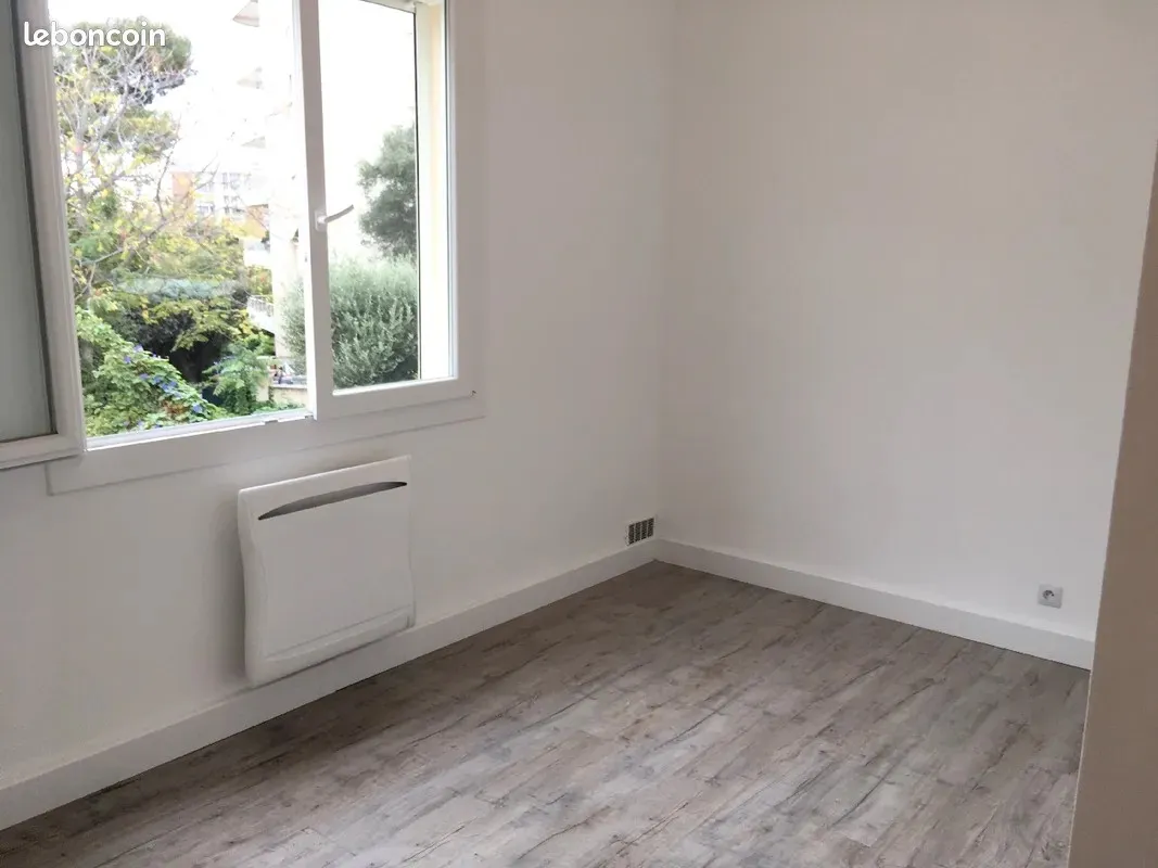 Location Toulon Appartement 673c95591503