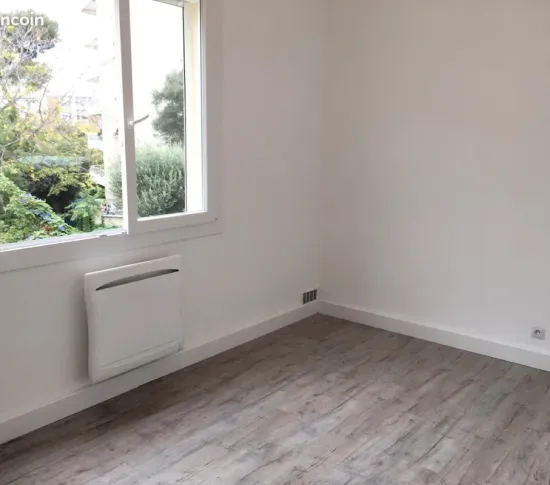 Location Toulon Appartement 673c95591503