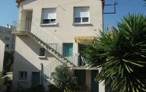 Location Toulon Appartement 673c95591503