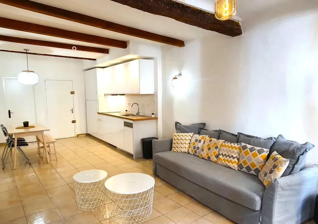 Location Aix-en-Provence Appartement 673c9fbb91ea