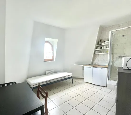 Location Paris Appartement 673f0f863f0c