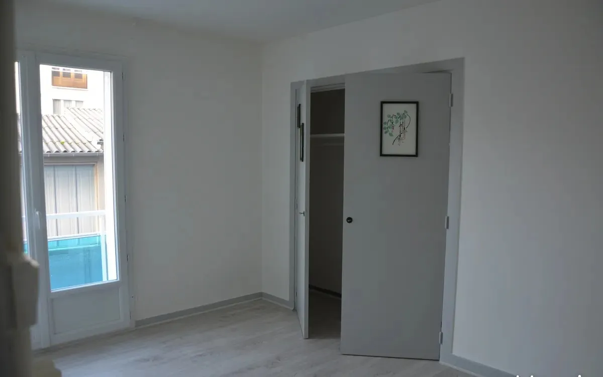 Location Clermont-Ferrand Appartement 67443f9014d1