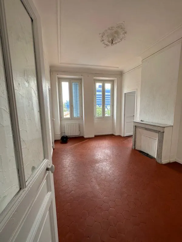 Location Marseille Appartement 674757fbc047