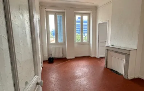 Location Marseille Appartement 674757fbc047