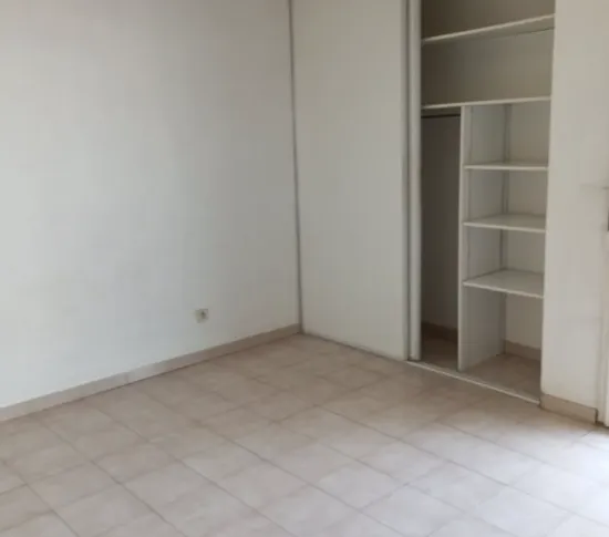 Location Marseille Appartement 6749b6ef8443