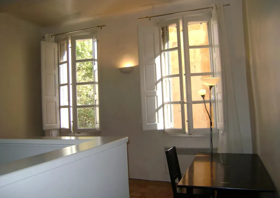 Location Aix-en-Provence Appartement 674ee2869be3