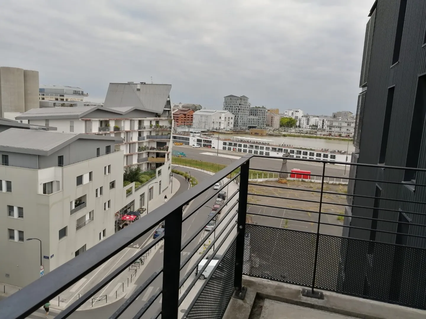 Location Bordeaux Appartement 674f1be3928d