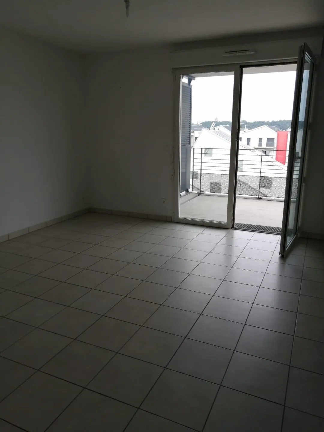 Location Bordeaux Appartement 674f1be3928d