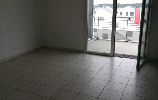 Location Bordeaux Appartement 674f1be3928d