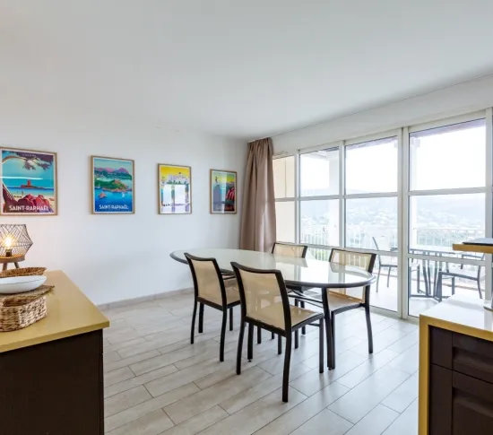 Location Saint-Raphaël Appartement 67517089bf38