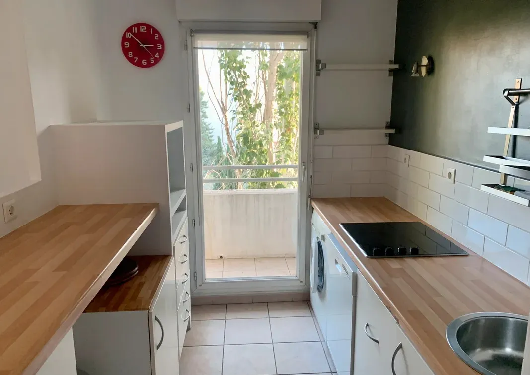 Location Aix-en-Provence Appartement 6751bf440e5e