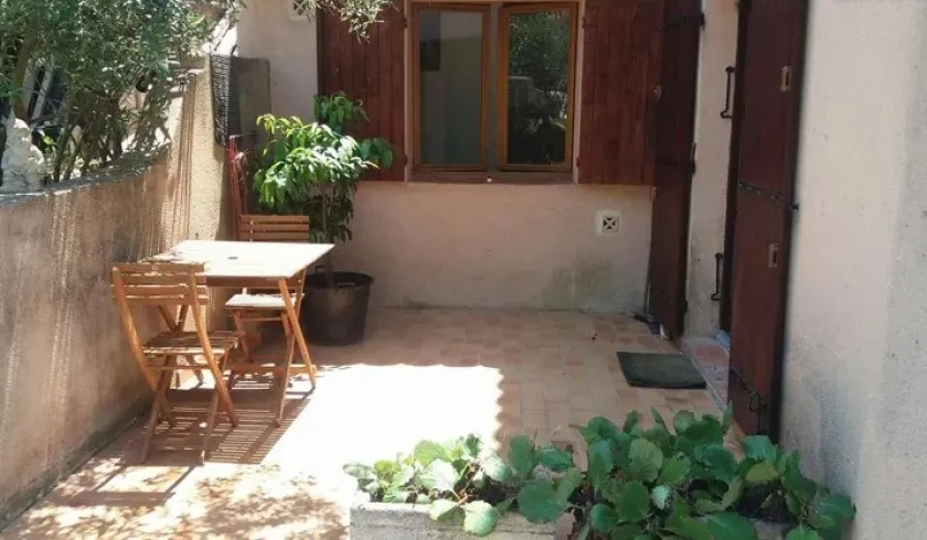 Location Aix-en-Provence Appartement 675ac97f7c14