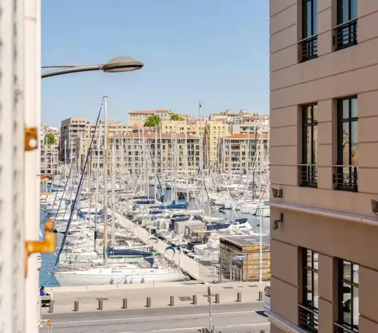 Location Marseille Appartement 675aeeb556c0