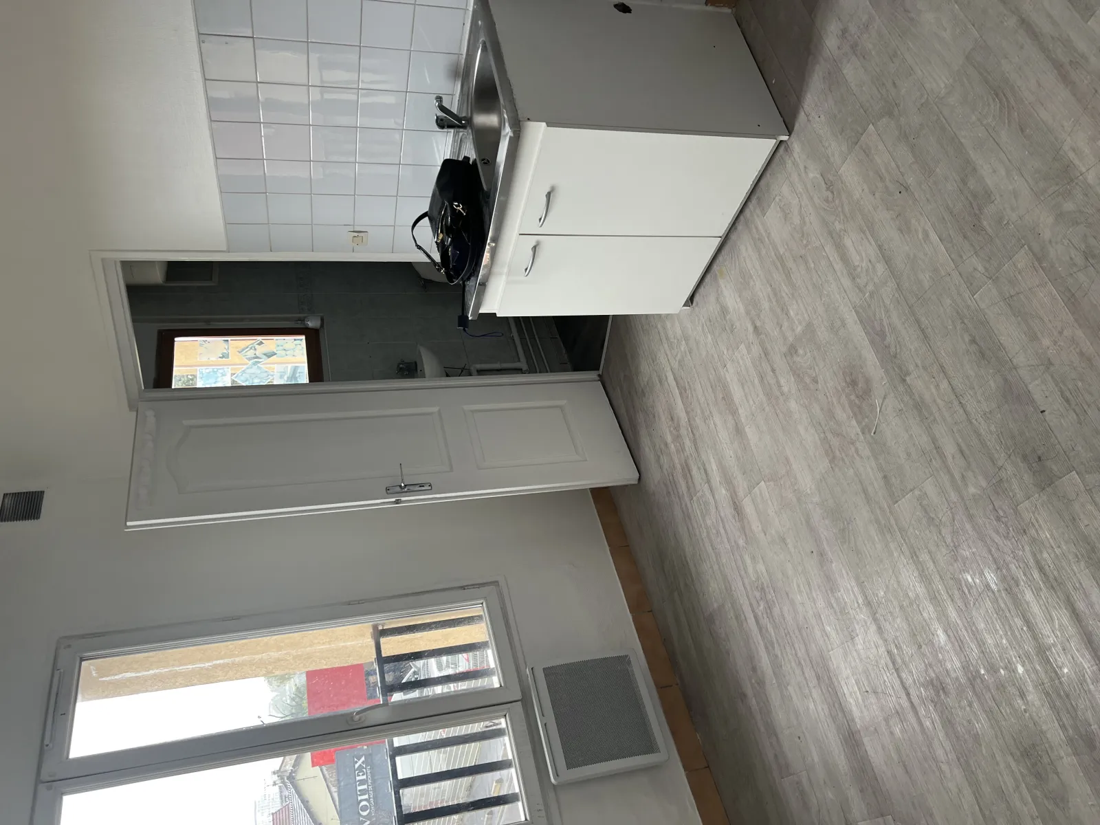 Location Stains Appartement 675c0b0ea8e0