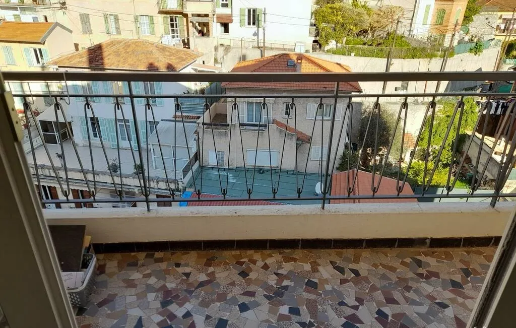 Location Nice Appartement 67615d13696f